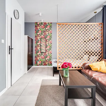 Apartament Monkey ~ 700m Main Square ~ Self Check-in 24h *